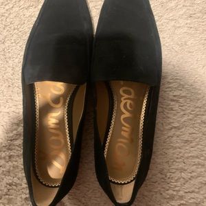 Sam Edelman flat black shoes w gold bling